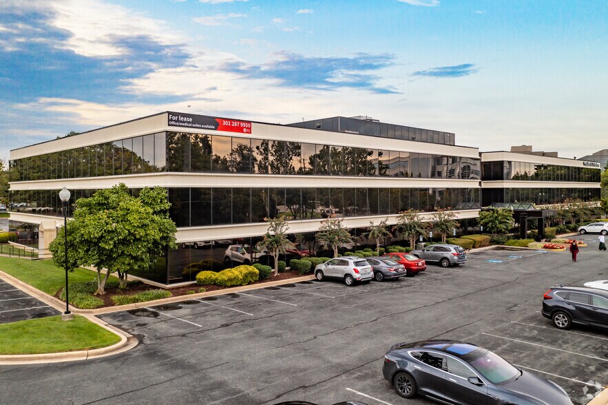 2301 Research Blvd, Rockville, MD à louer - Photo de l’immeuble – Image 1 sur 12
