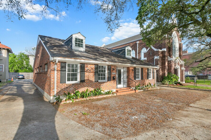 2520 Napoleon Ave, New Orleans, LA à vendre - Photo de l’immeuble – Image 1 sur 8