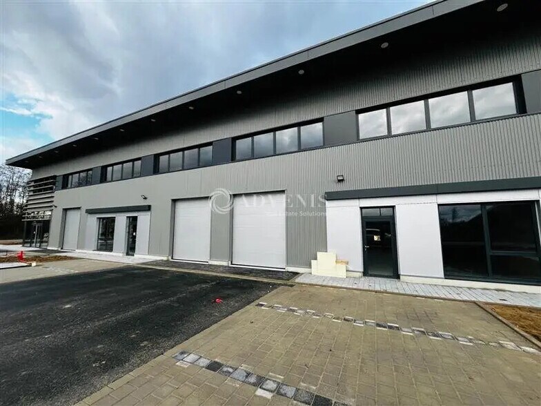 Local d'activités dans Geispolsheim à vendre - Photo de l’immeuble – Image 2 sur 6