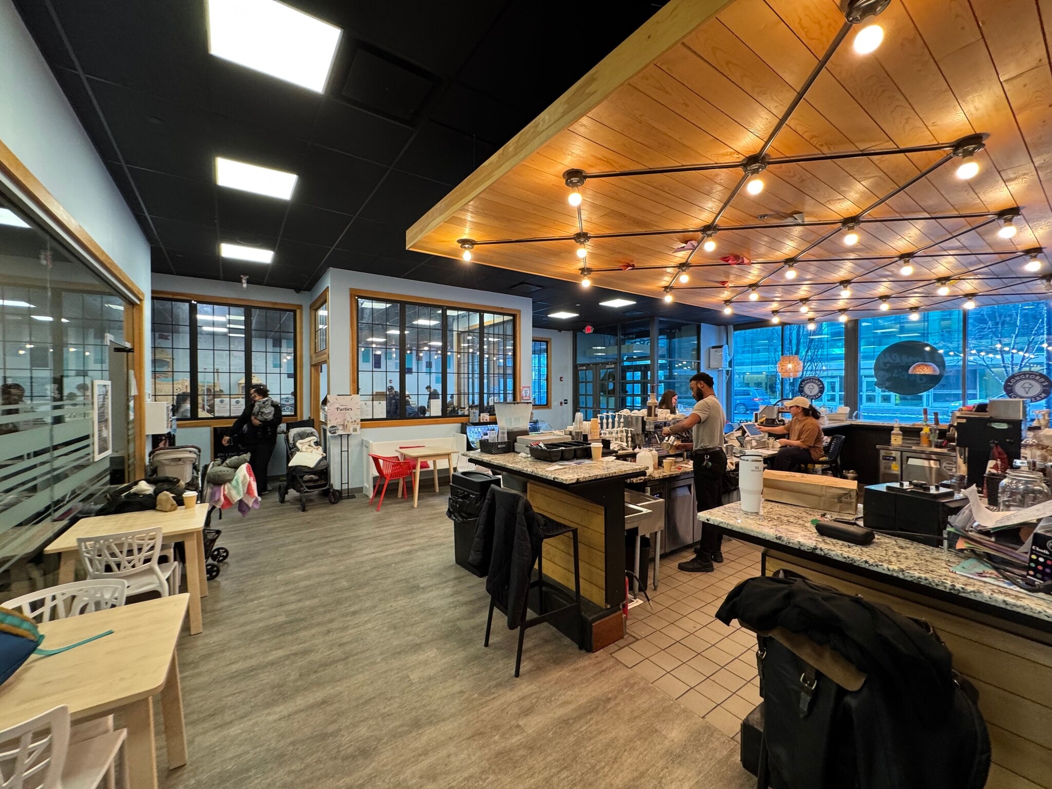 5 Broad St, Stamford, CT à louer Photo intérieure– Image 1 sur 15