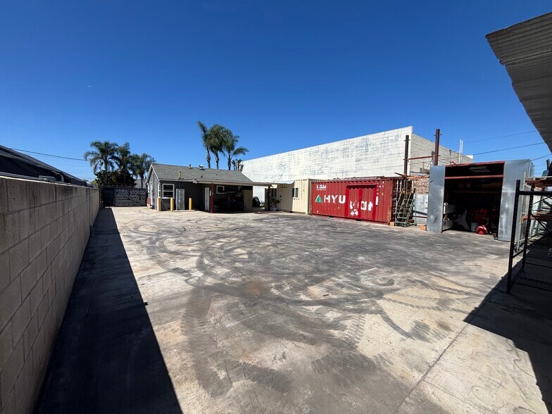 10662 Chestnut Ave, Stanton, CA à vendre - Photo de l’immeuble – Image 2 sur 6
