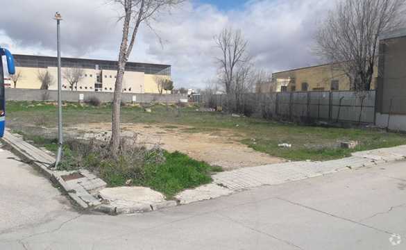 Terrain dans Dosbarrios, Toledo à vendre - Photo principale – Image 1 sur 12