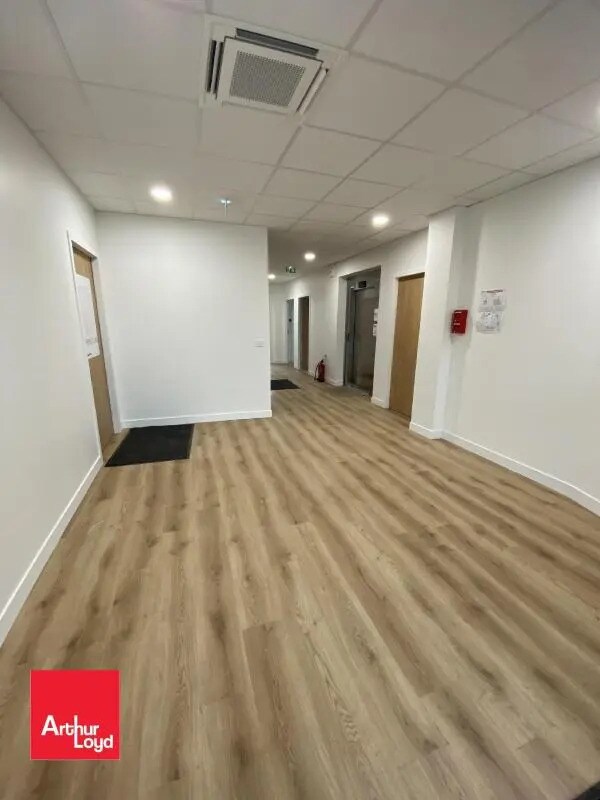 Bureau dans Mainvilliers à louer Photo intérieure– Image 1 sur 6