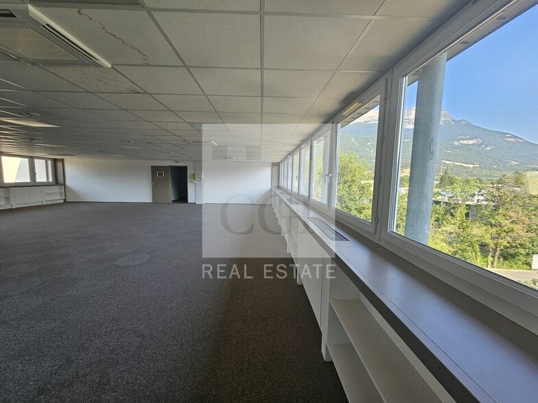 Bureau dans Varces-Allières-et-Risset à vendre - Photo intérieure – Image 2 sur 15