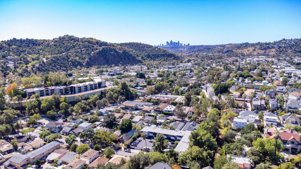 200 S Avenue 59, Los Angeles, CA à vendre - Photo de l’immeuble – Image 3 sur 41