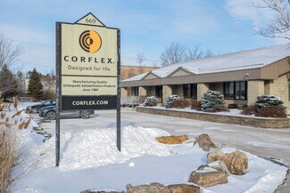 Plus de détails pour 669 E Industrial Park Dr, Manchester, NH - Local d’activités à vendre