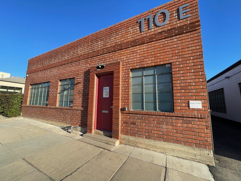 110 E Santa Anita, Burbank, CA à vendre - Photo de l’immeuble – Image 1 sur 1