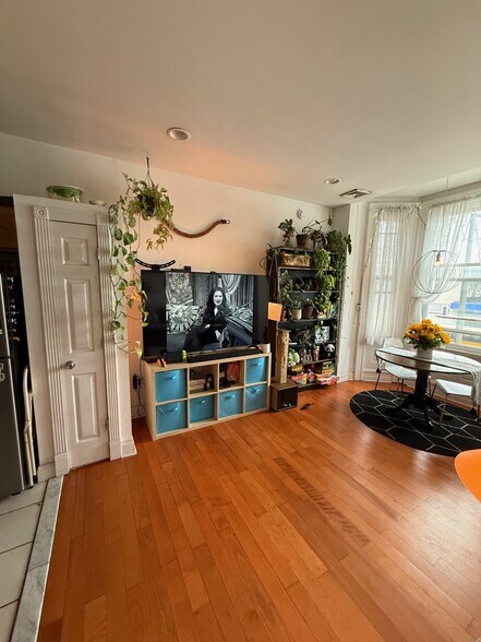 1403 S Broad St, Philadelphia, PA à vendre - Photo de l’immeuble – Image 3 sur 26