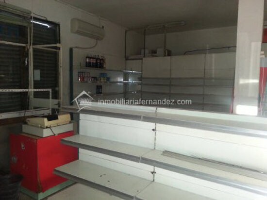 Local commercial dans Cáceres, Cáceres à louer - Photo de l’immeuble – Image 3 sur 7