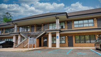 Plus de détails pour 175 E Main St, Huntington, NY - Bureau/Médical, Local d'activités à louer