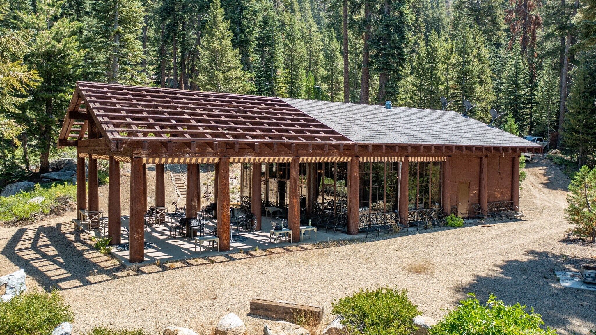 65745 Big Meadows Road, Kings Canyon National Pk, CA à vendre Photo principale– Image 1 sur 63