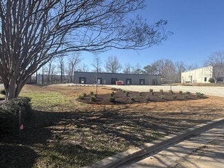 Plus de détails pour 176 Commerce Center Cir, Jackson, TN - Local d'activités à louer