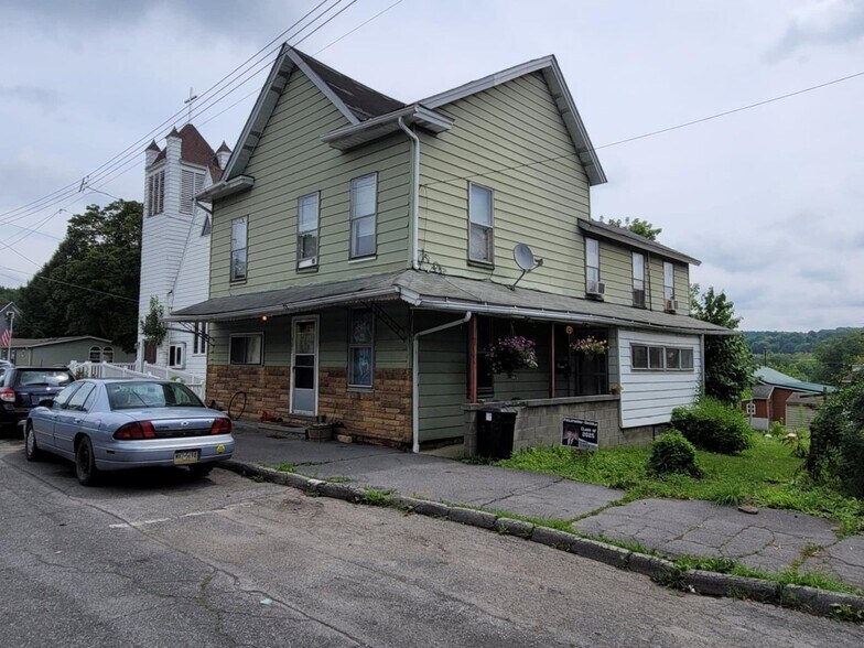 132 Curtin St Portfolio portefeuille de 4 biens à vendre sur LoopNet.fr - Photo de l’immeuble – Image 3 sur 29