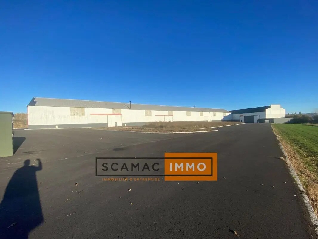 Local d’activités dans Manosque à louer Photo de l’immeuble– Image 1 sur 5