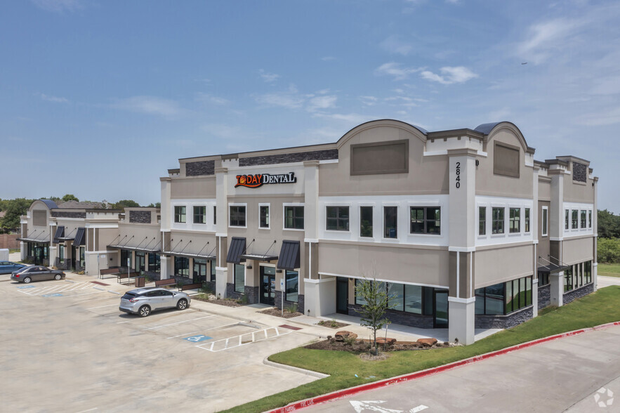 2840 Flower Mound Rd, Flower Mound, TX à louer - Photo de l’immeuble – Image 3 sur 26