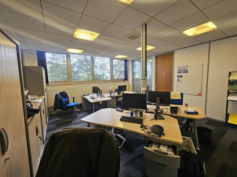 Bureau dans Angers à vendre - Photo de l’immeuble – Image 1 sur 4