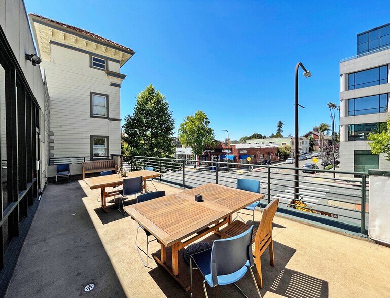 1950 University Ave, Berkeley, CA à vendre - Photo de l’immeuble – Image 2 sur 17