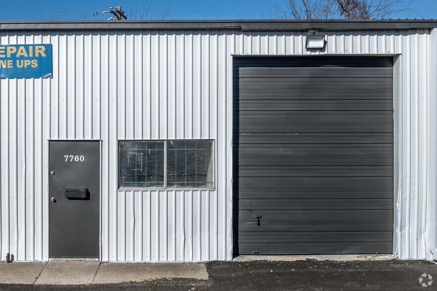 7752 Hammerly Blvd, Houston, TX à louer - Photo de l’immeuble – Image 3 sur 6