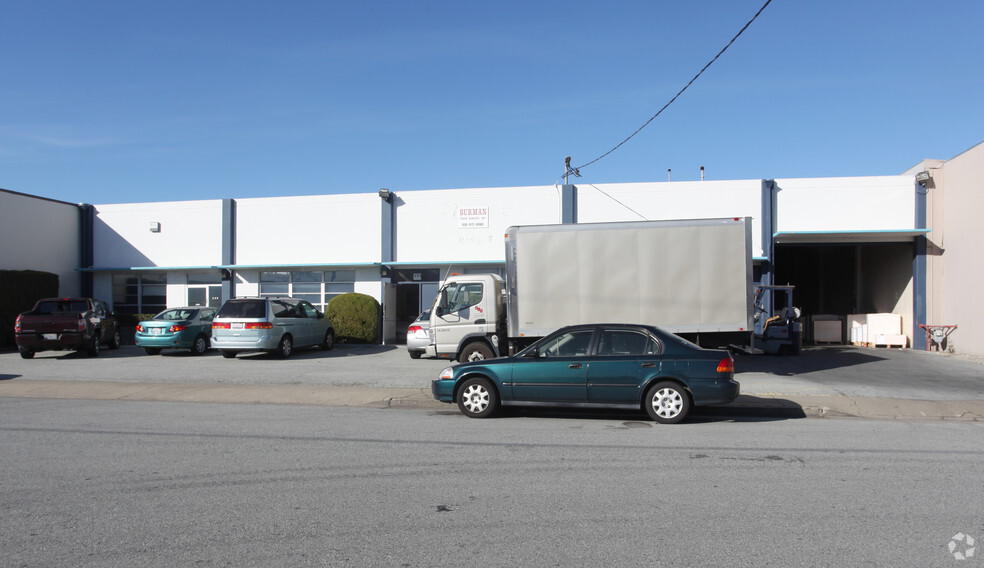 171 Beacon St, South San Francisco, CA à louer - Photo de l’immeuble – Image 2 sur 3