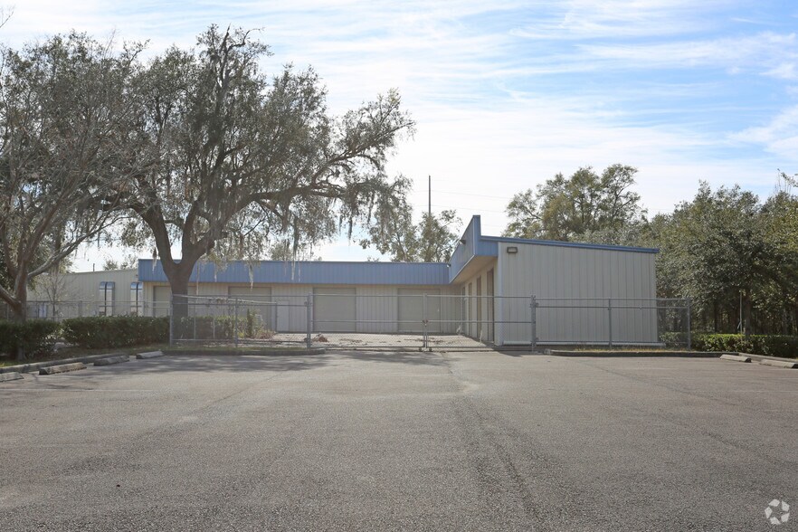 200 NE Commercial Cir, Keystone Heights, FL à vendre - Photo de l’immeuble – Image 3 sur 14