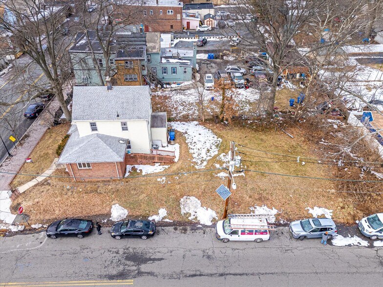 512 New Brunswick Ave, Fords, NJ à vendre - Aérien – Image 3 sur 18