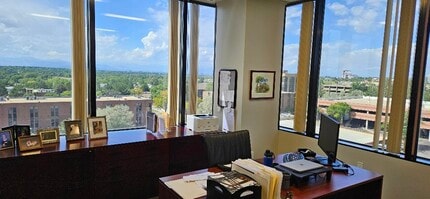 3033 S Parker Rd, Aurora, CO à louer Photo intérieure– Image 2 sur 10