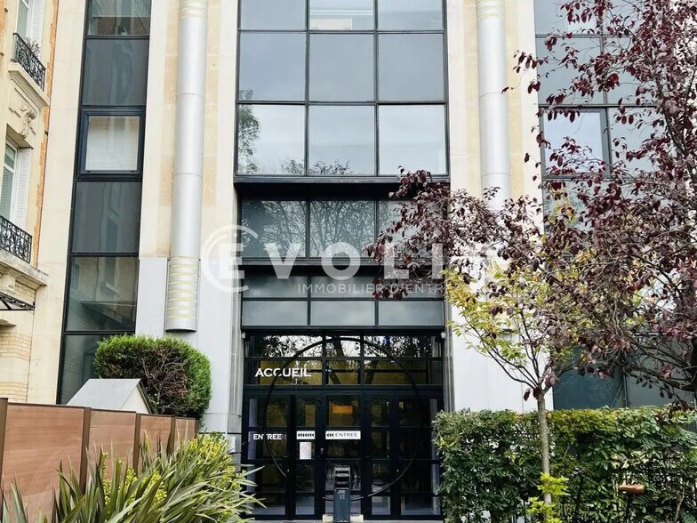 8 Avenue Des Minimes, Vincennes à louer - Photo de l’immeuble – Image 1 sur 7