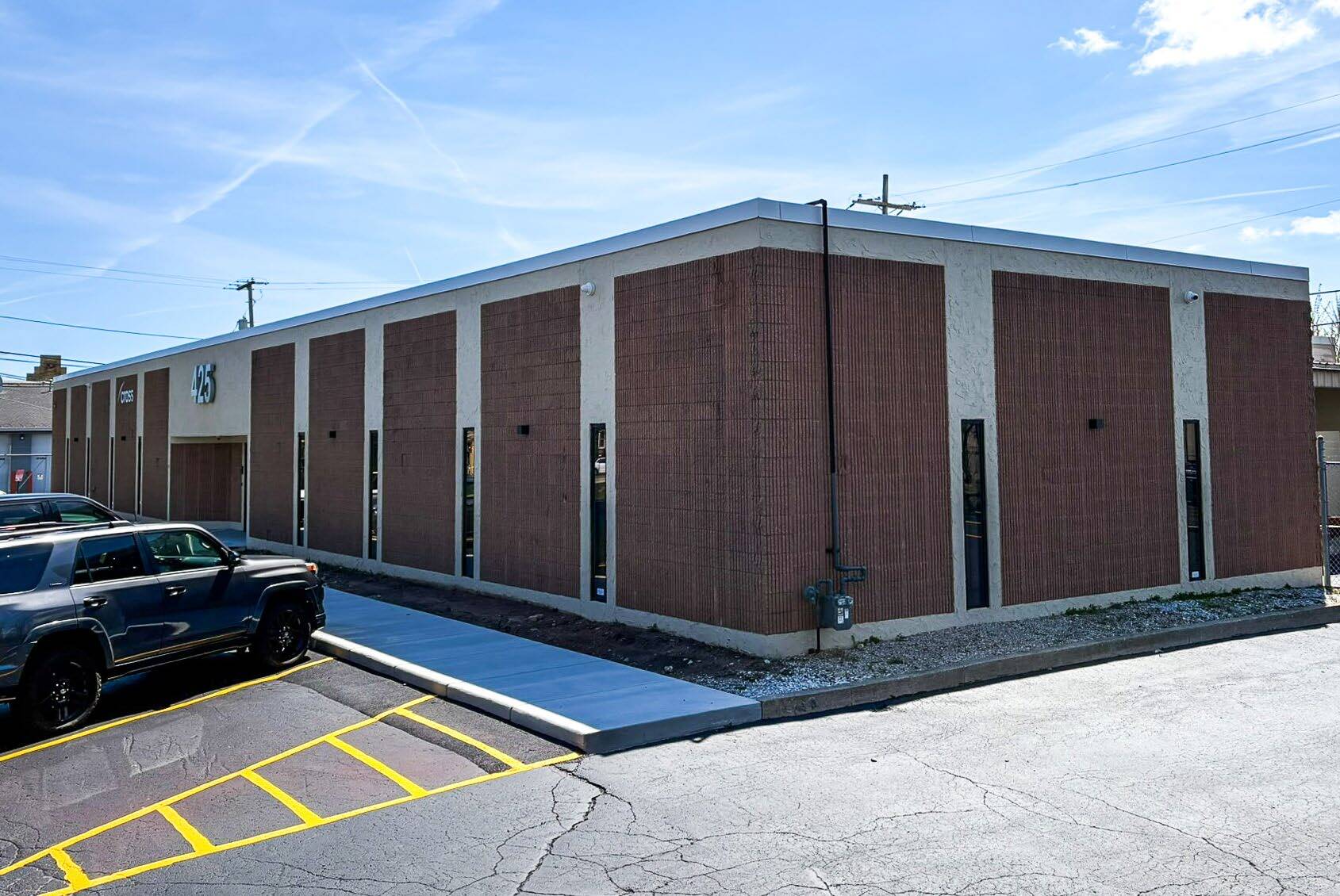 425 W Walnut St, Milwaukee, WI à louer Photo de l’immeuble– Image 1 sur 3