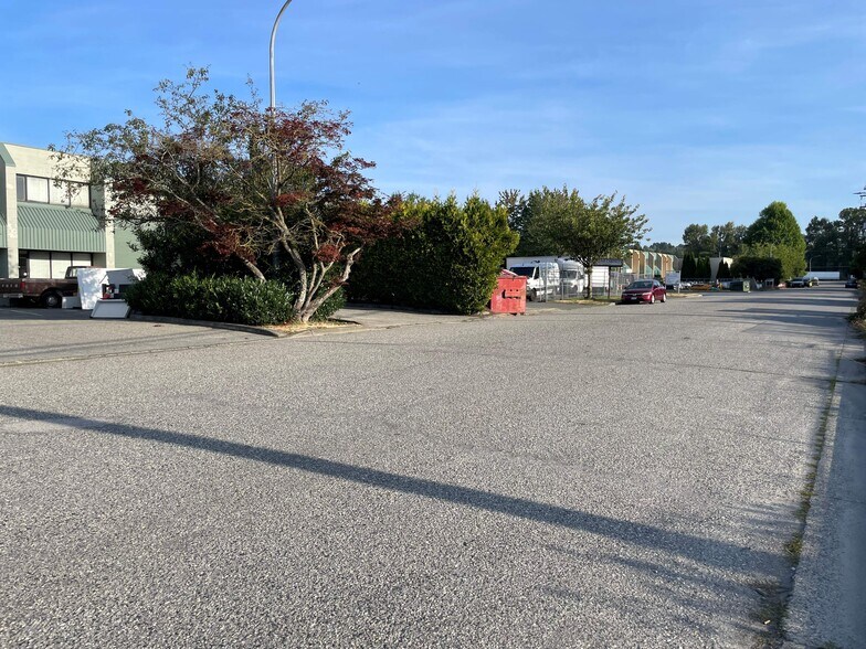 1711 Valmont Way, Richmond, BC à vendre - Photo de l’immeuble – Image 3 sur 5