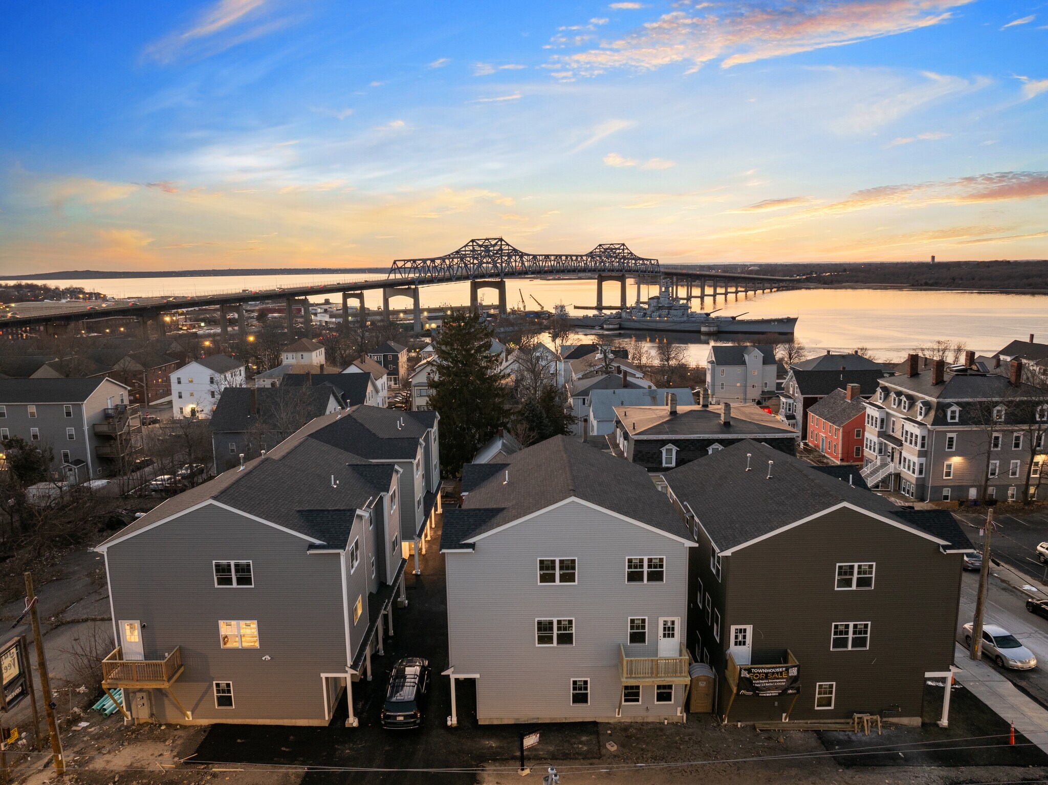 206 Durfee St, Fall River, MA à vendre Photo de l’immeuble– Image 1 sur 17