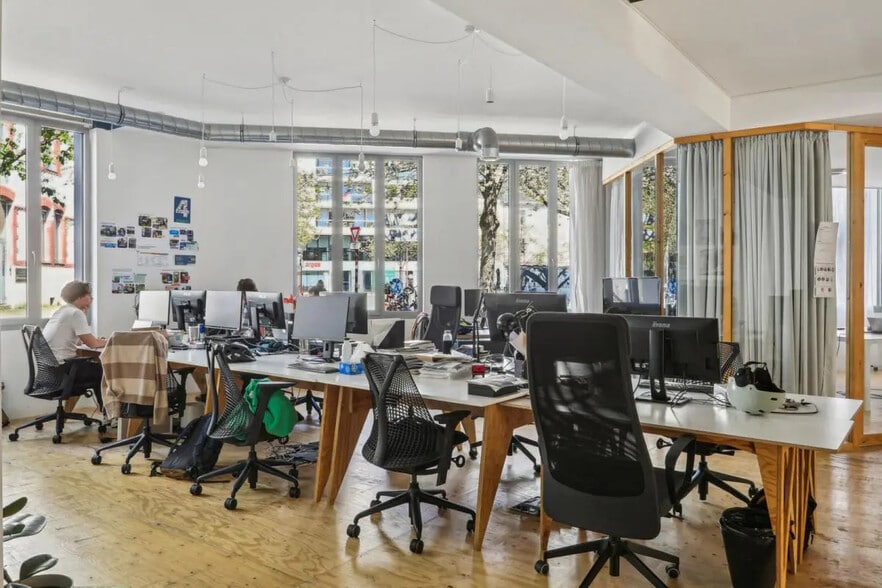 Bureau dans Nantes à louer - Photo de l’immeuble – Image 2 sur 10