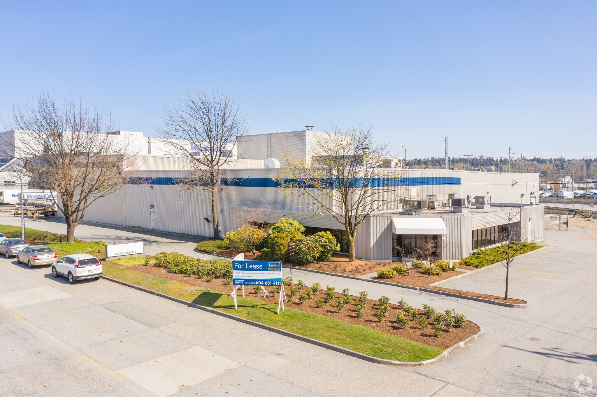 880 Cliveden Ave, Delta, BC à louer Photo de l’immeuble– Image 1 sur 18