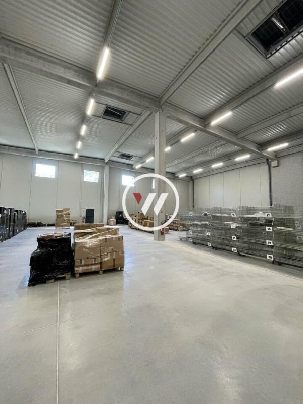 Plus de détails pour Industriel/Logistique à louer