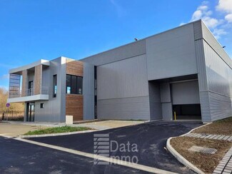 Plus de détails pour Industriel/Logistique à louer