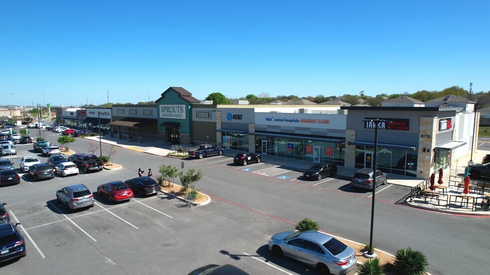 Hwy 151 & Hunt Ln, San Antonio, TX à louer - Vidéo sur l’annonce professionnelle – Image 3 sur 17