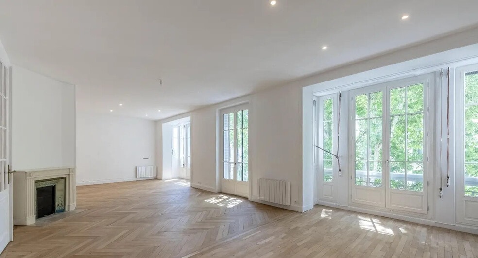 Bureau dans Paris à louer - Photo intérieure – Image 3 sur 5