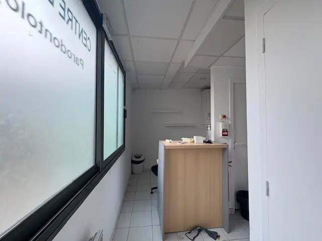 Bureau dans Paris à louer - Photo de l’immeuble – Image 3 sur 8