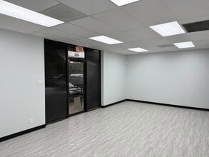 3605 Willowbend Blvd, Houston, TX à louer Photo intérieure– Image 2 sur 5