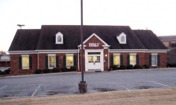27 Park Rd, Pleasant Grove, AL à vendre - Photo de l’immeuble – Image 2 sur 5