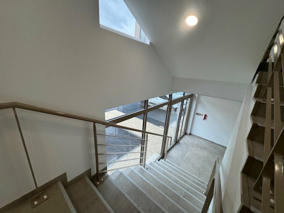 Bureau dans Villefranche-sur-Saône à vendre Photo intérieure– Image 1 sur 4