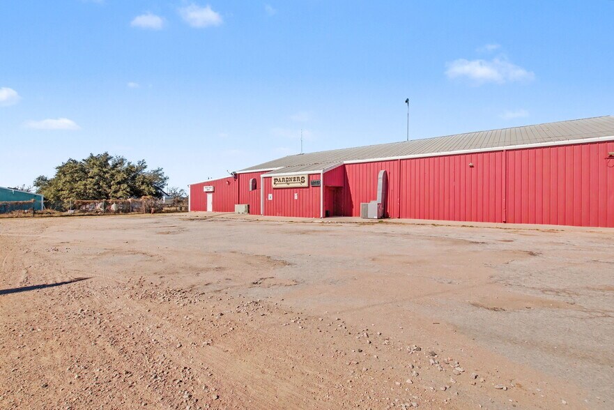 15615 E State Highway 29, Buchanan Dam, TX à vendre - Photo de l’immeuble – Image 2 sur 39