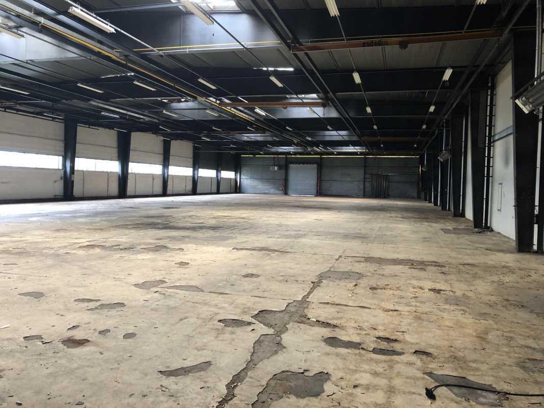 Local d'activités dans Vénissieux à vendre Photo intérieure– Image 1 sur 5