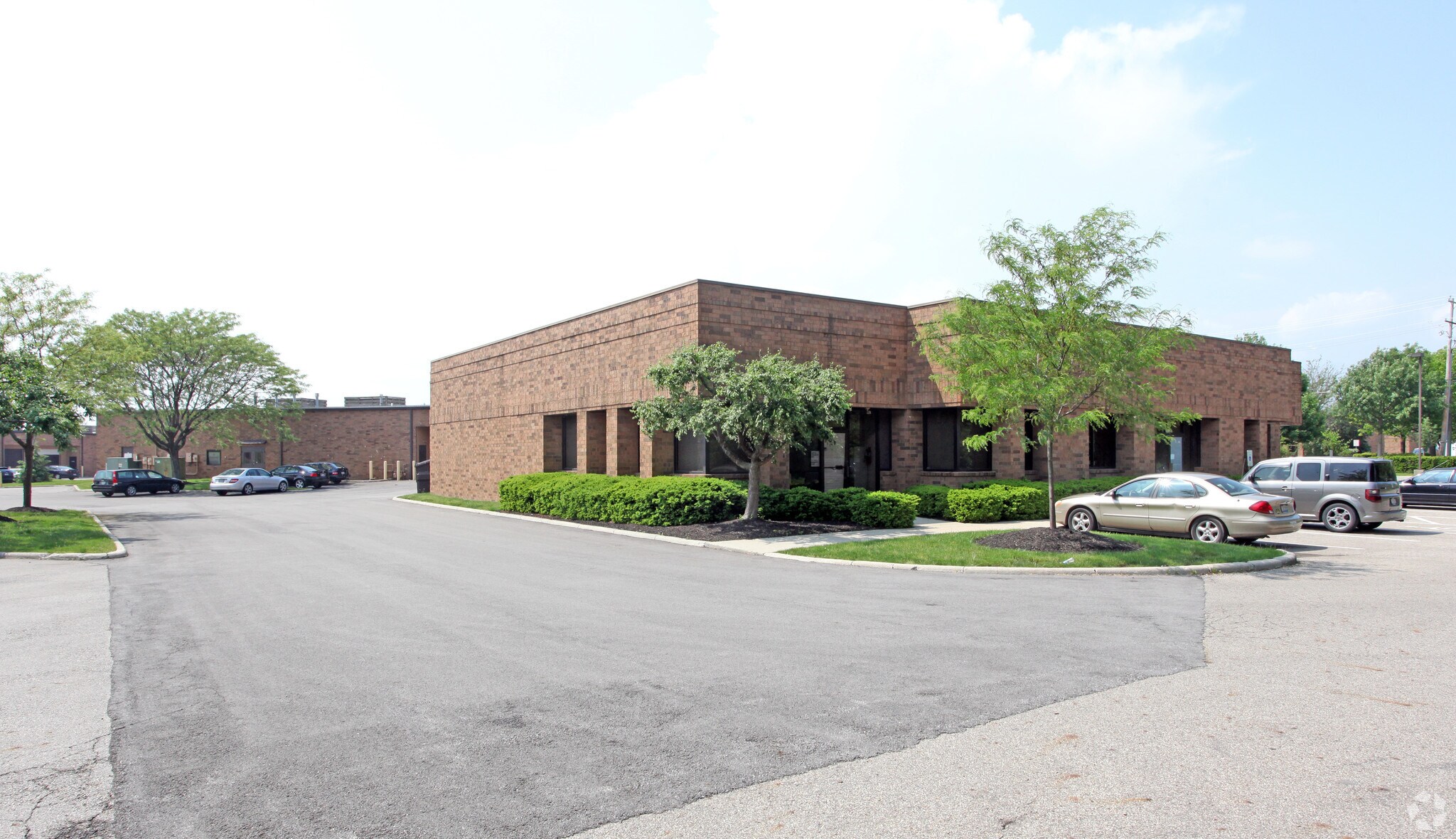 4353 Tuller Rd, Dublin, OH à louer Photo principale– Image 1 sur 7