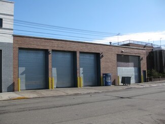 Plus de détails pour 4207 19th Ave, Astoria, NY - Bureau, Industriel/Logistique à louer