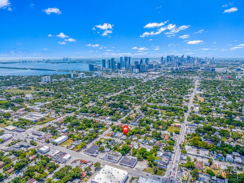 128 NW 53rd St, Miami, FL à vendre - Photo de l’immeuble – Image 2 sur 31