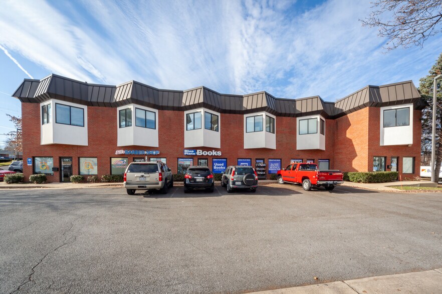 2251-2281 Valley Ave, Winchester, VA à louer - Photo de l’immeuble – Image 2 sur 5