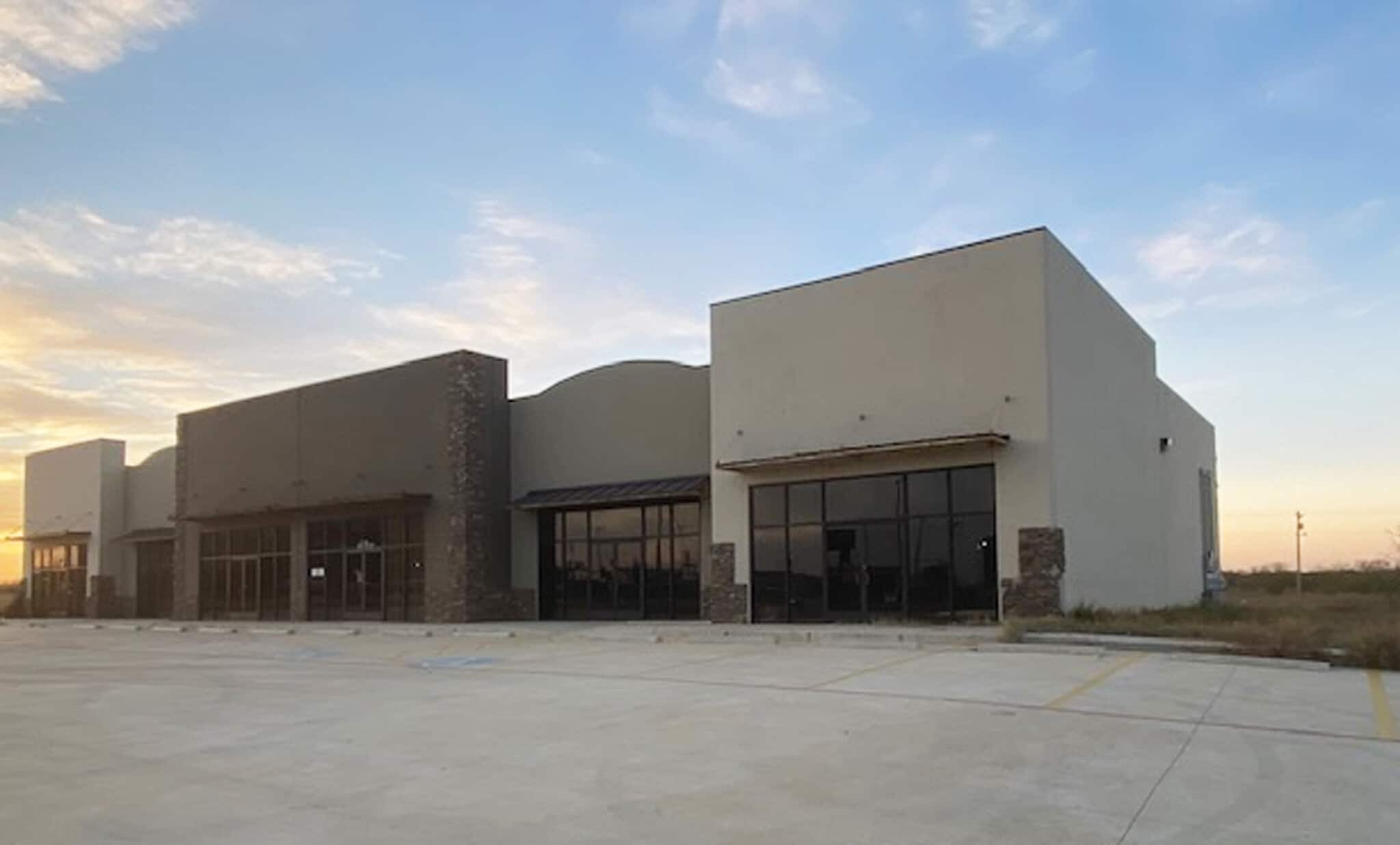 90 Access dr, Cotulla, TX à louer Photo intérieure– Image 1 sur 1