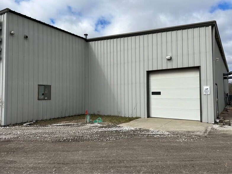 195 27th St, Caledonia, WI à louer - Photo de l’immeuble – Image 3 sur 5