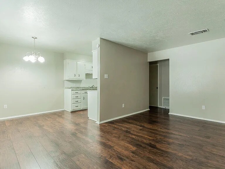 404 E Craven Ave, Waco, TX à vendre - Photo de l’immeuble – Image 3 sur 5
