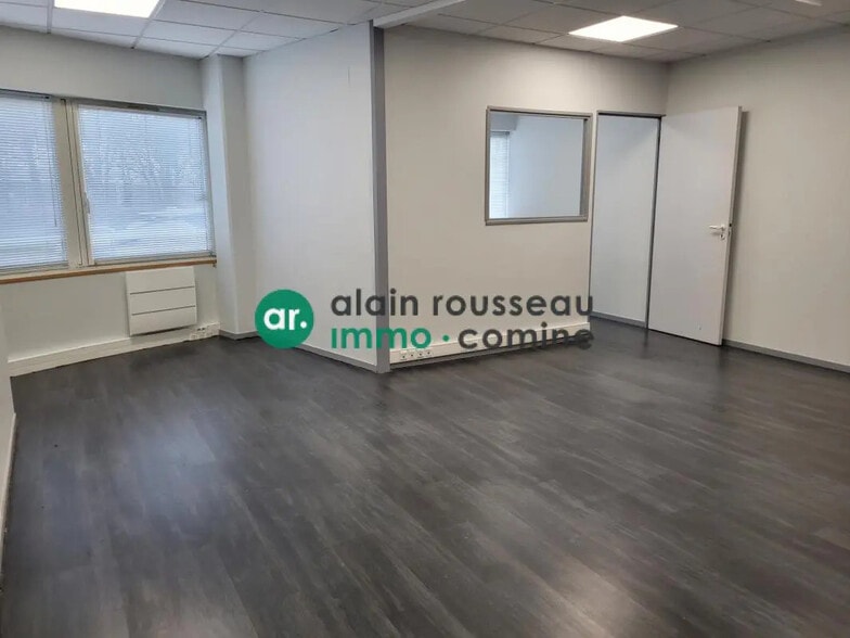 Bureau dans Carquefou à louer - Photo de l’immeuble – Image 3 sur 7